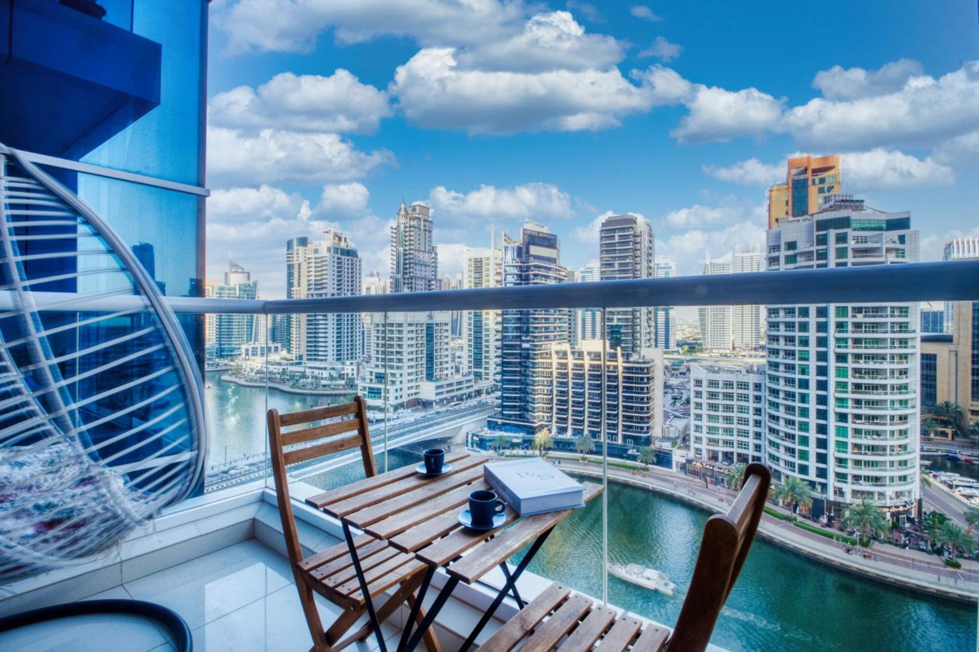 Cozy Heaven With Full Marina View *